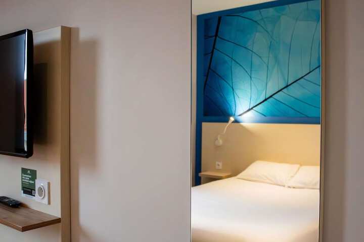 Room 30 of 78
