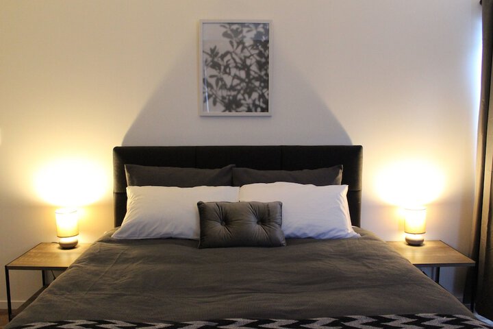 Room 2 of 26