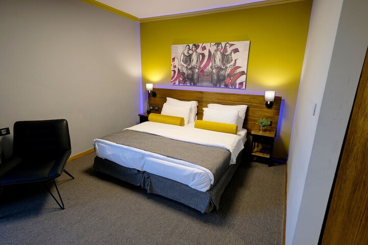 Room 39 of 86