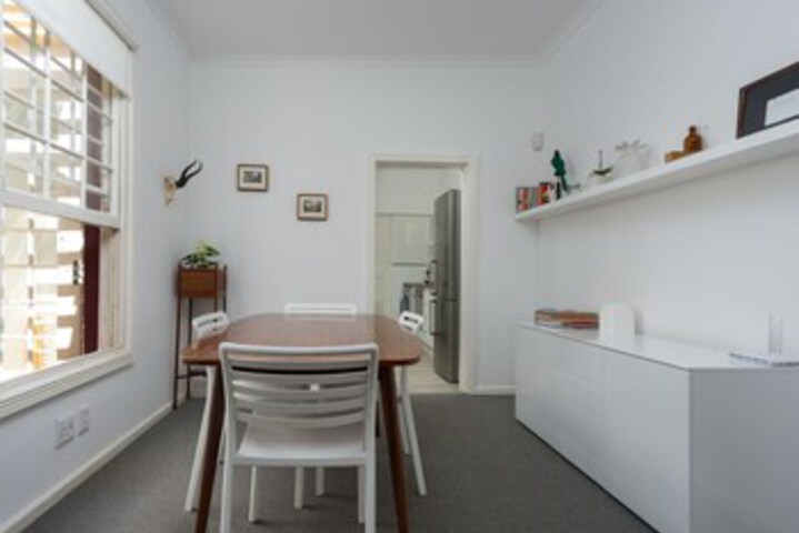 Room 8 of 16