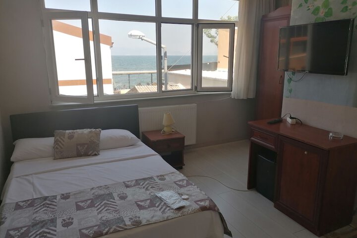 Room 3 of 30