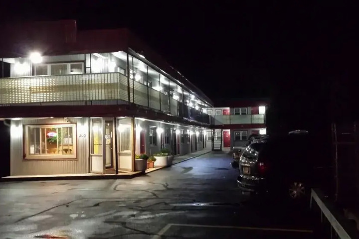 Image of HAPPY JOURNEY MOTEL