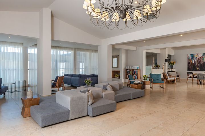 Lobby Photos