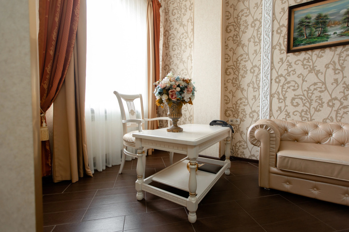 Room 25 of 50