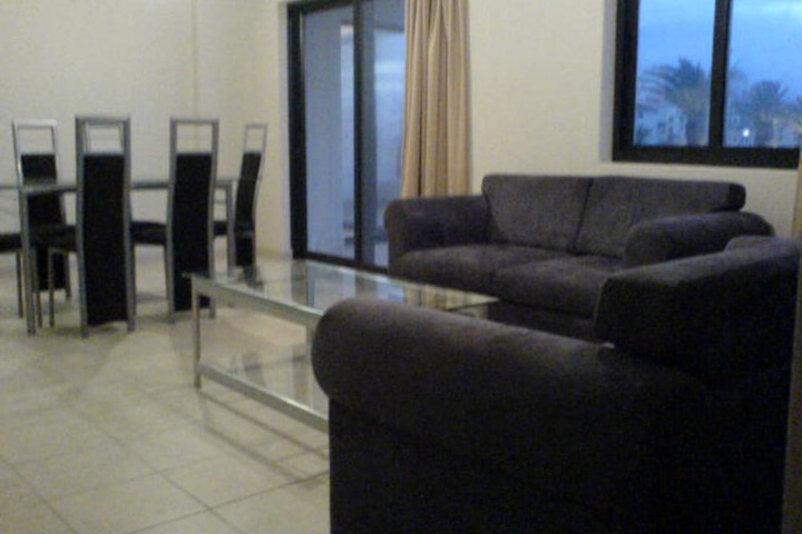 Room 11 of 25