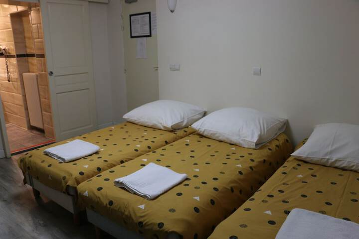 Room 7 of 52
