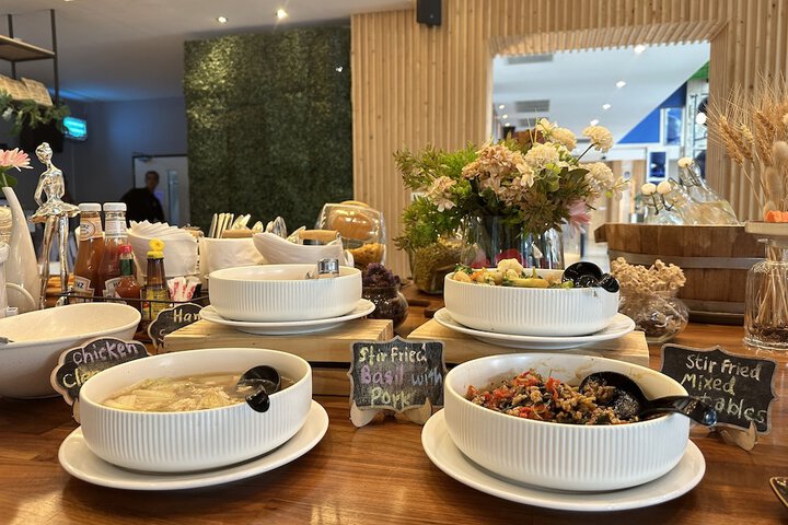 Dining 126 of 151