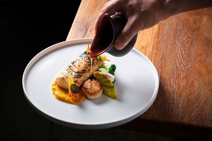 Dining 92 of 206