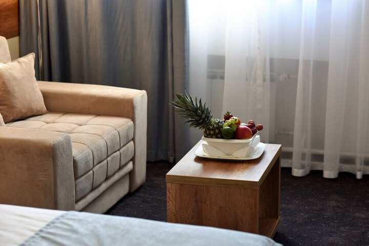 Room 18 of 81