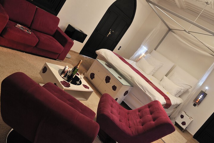 Room 3 of 50