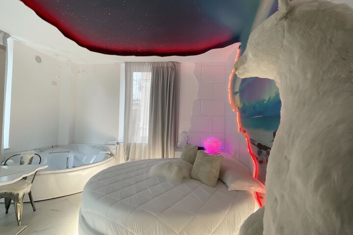 Room 28 of 56
