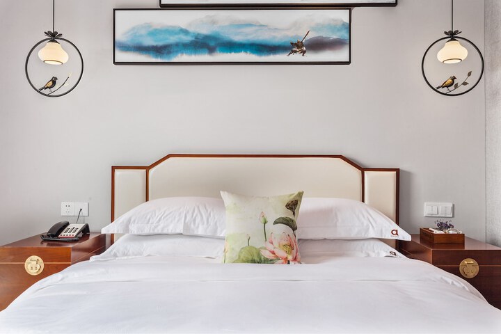 Room 18 of 59