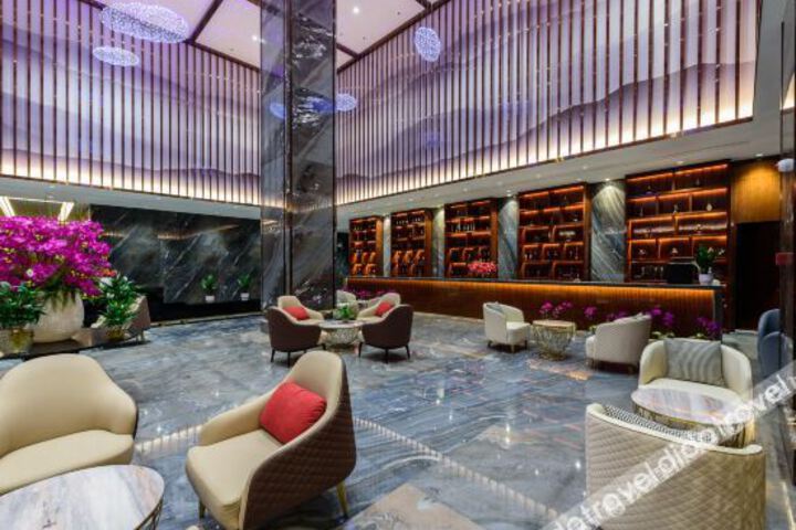 Hotel Interior 23 of 40