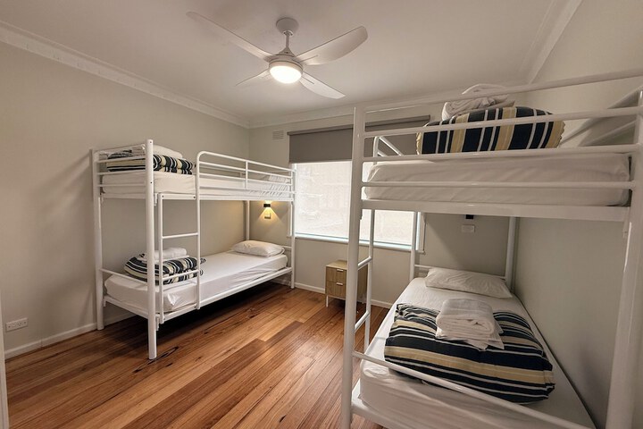 Room 66 of 218