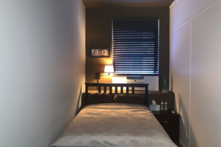 Room 71 of 79