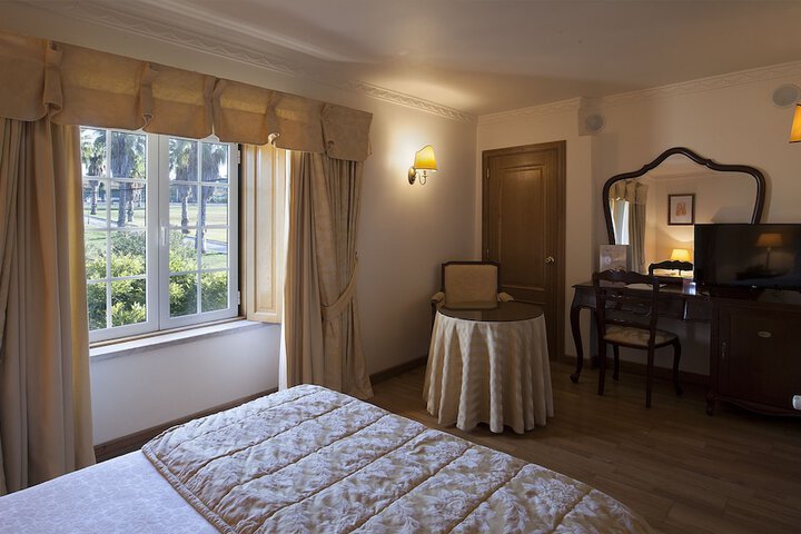 Room 8 of 46