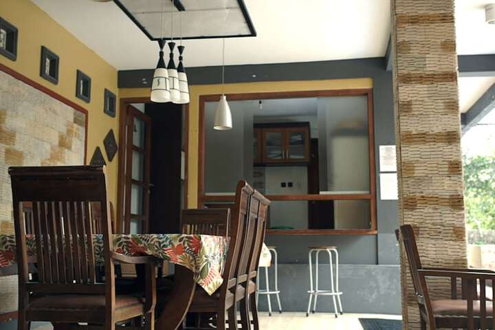 Dining Photos