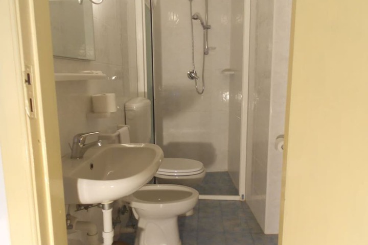 Clean Restrooms