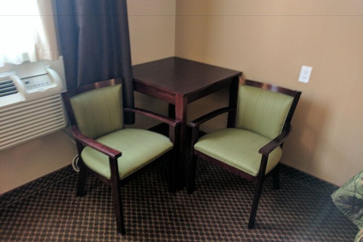 Room 60 of 108