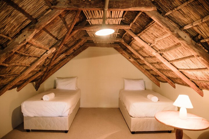 Room 3 of 114