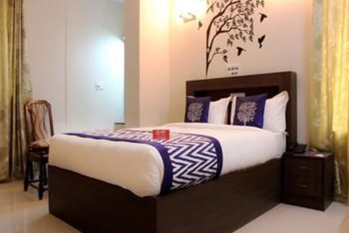 Room 25 of 29