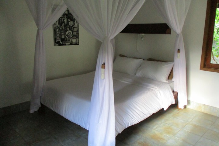 Room 5 of 58