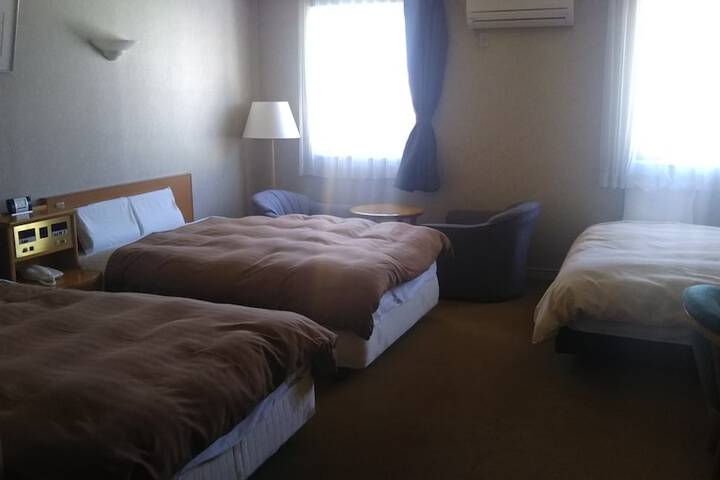 Room 7 of 45