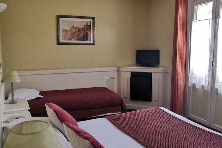 Room 20 of 42