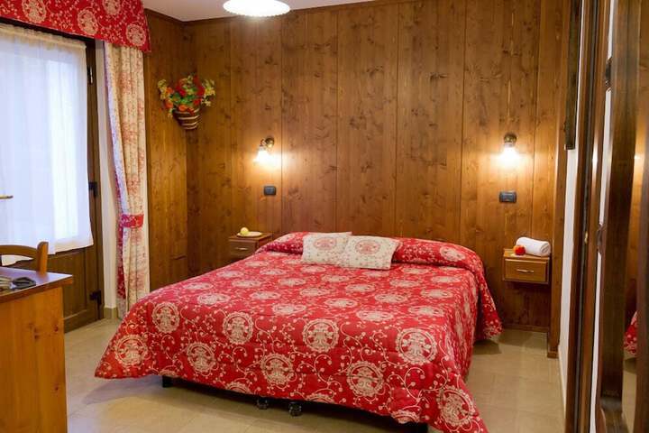 Room 7 of 85