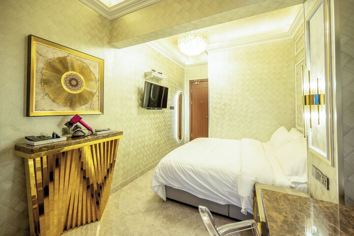 Room 54 of 285