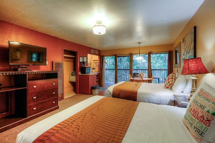Room 6 of 90