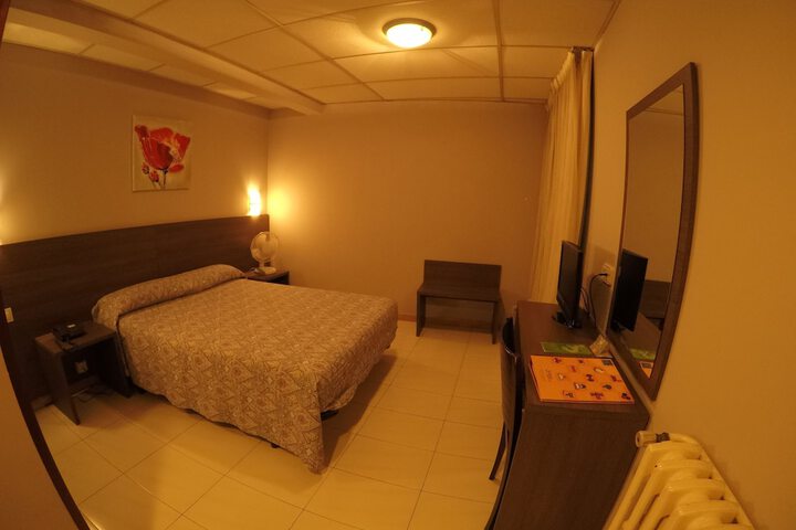 Room 22 of 67