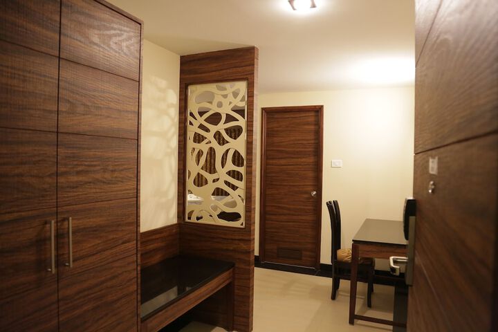 Room 5 of 26