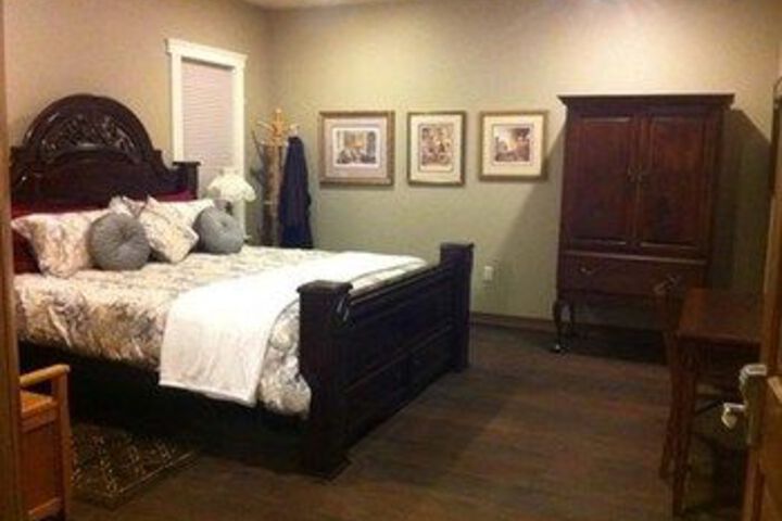 Room 15 of 24