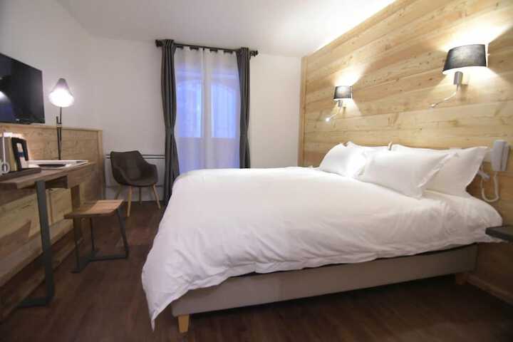 Room 6 of 57