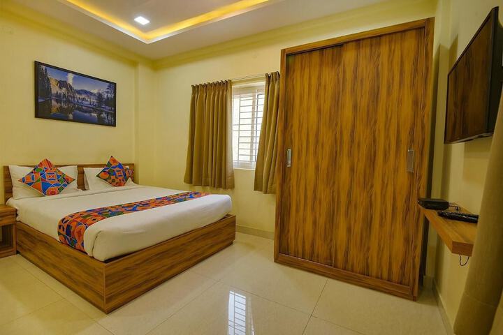 Room 14 of 31