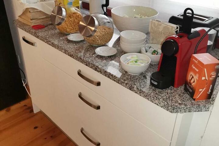 Breakfast/Coffee Service 63 of 71