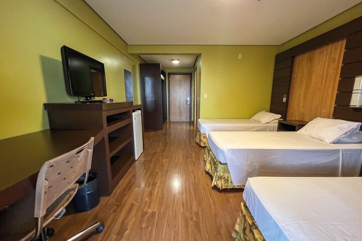 Room 11 of 71