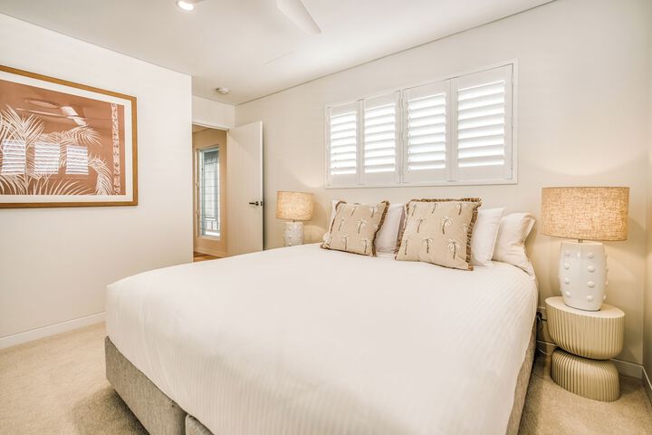 Room 20 of 193