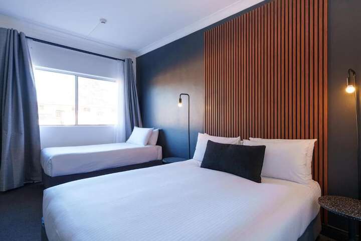 Room 15 of 43