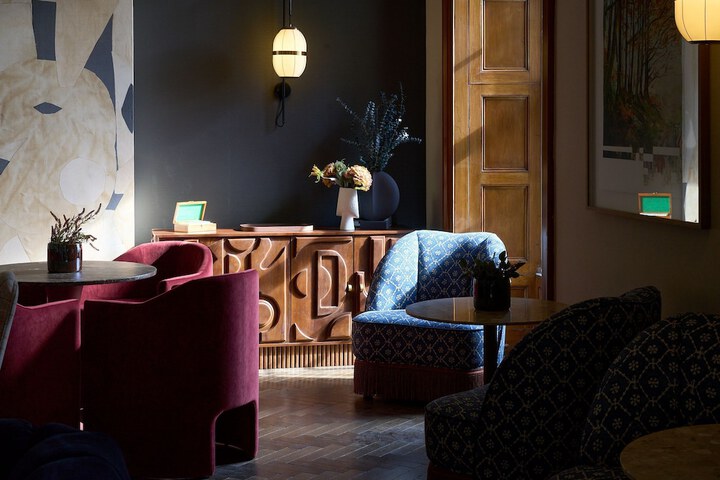 Hotel Interior 4 of 107