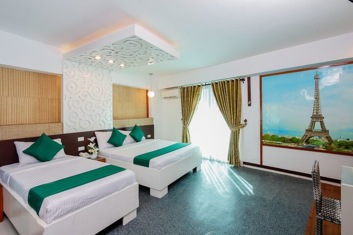Room 21 of 69