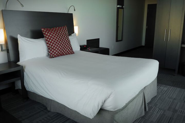 Room 14 of 94