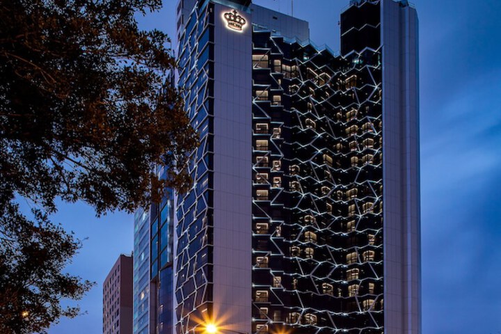 Hotel 88 of 89