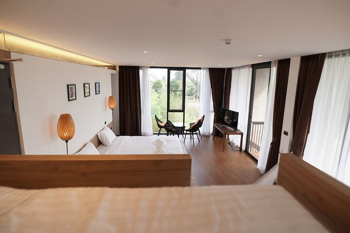 Room 8 of 35