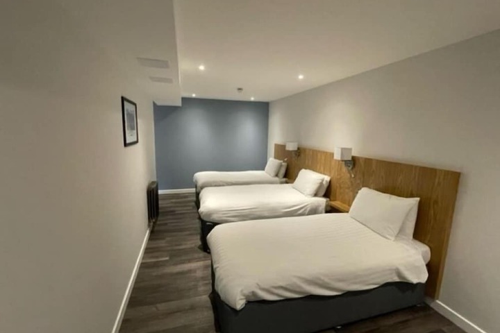 Room 19 of 41