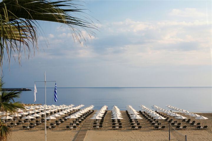 Beach 75 of 100