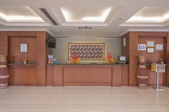 REDDOORZ PREMIUM SYARIAH at SEMARANG CITY