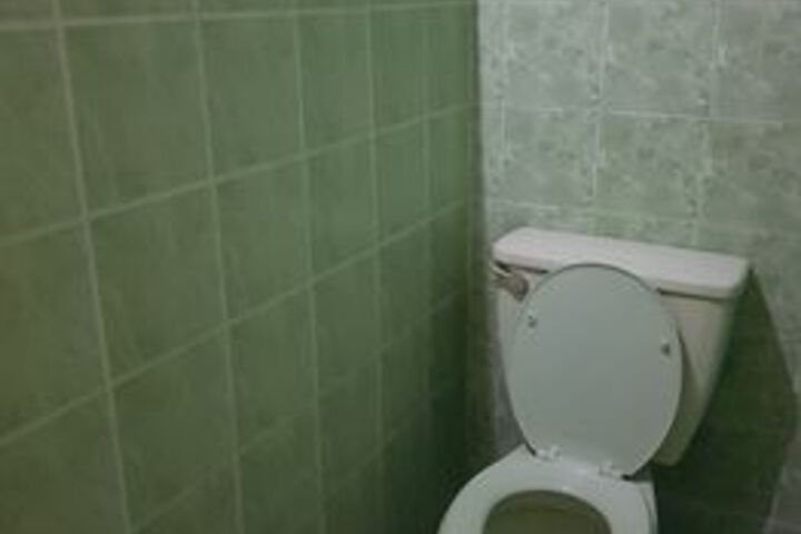 Room 4 of 44