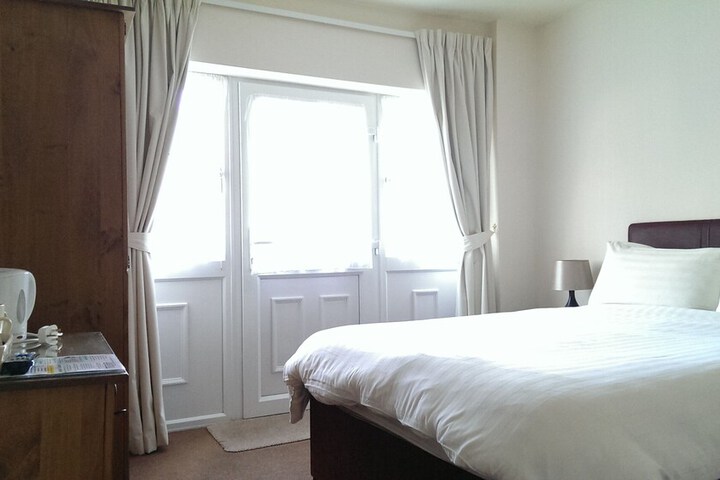 Room 19 of 36